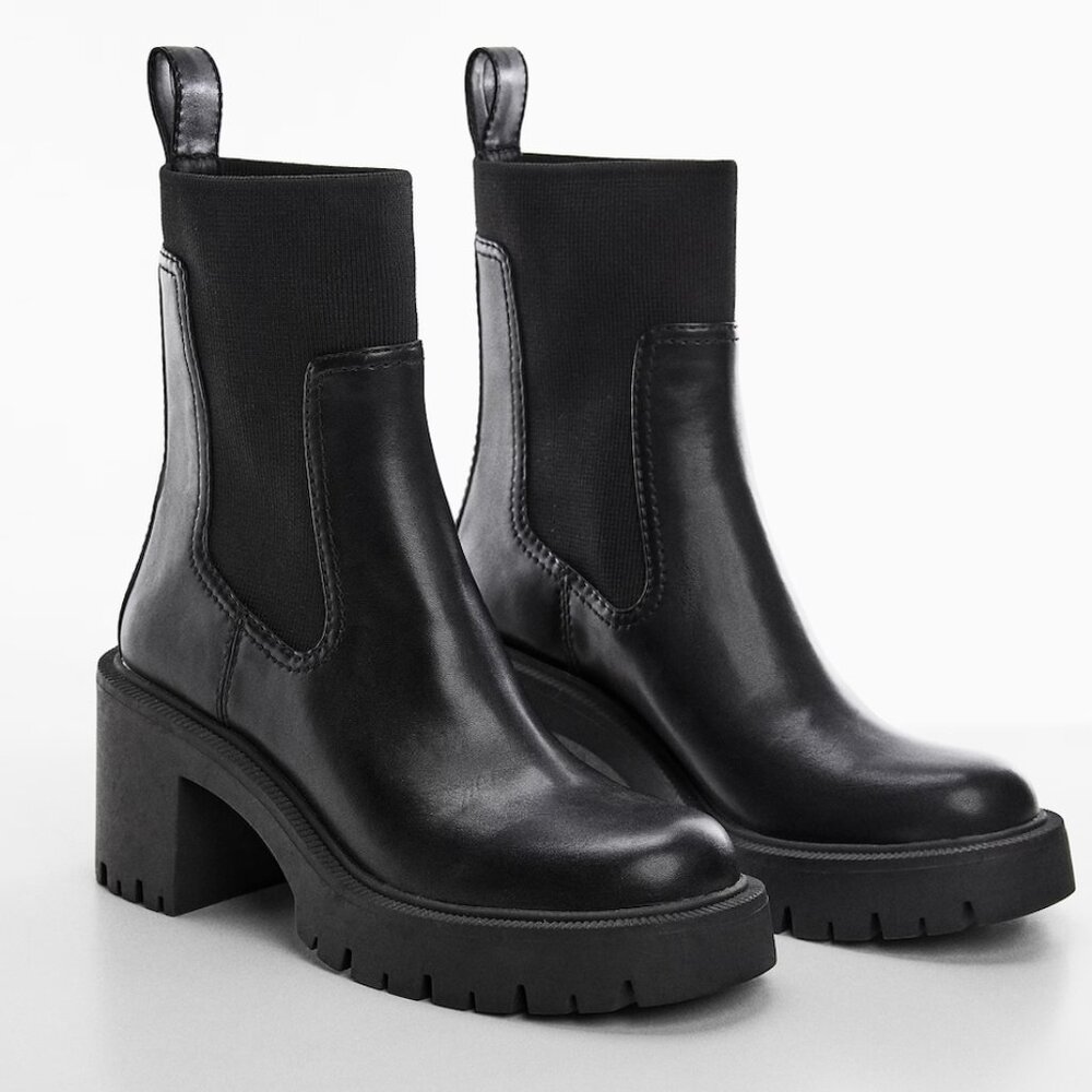 Mango Track outsole boots Size:7.5